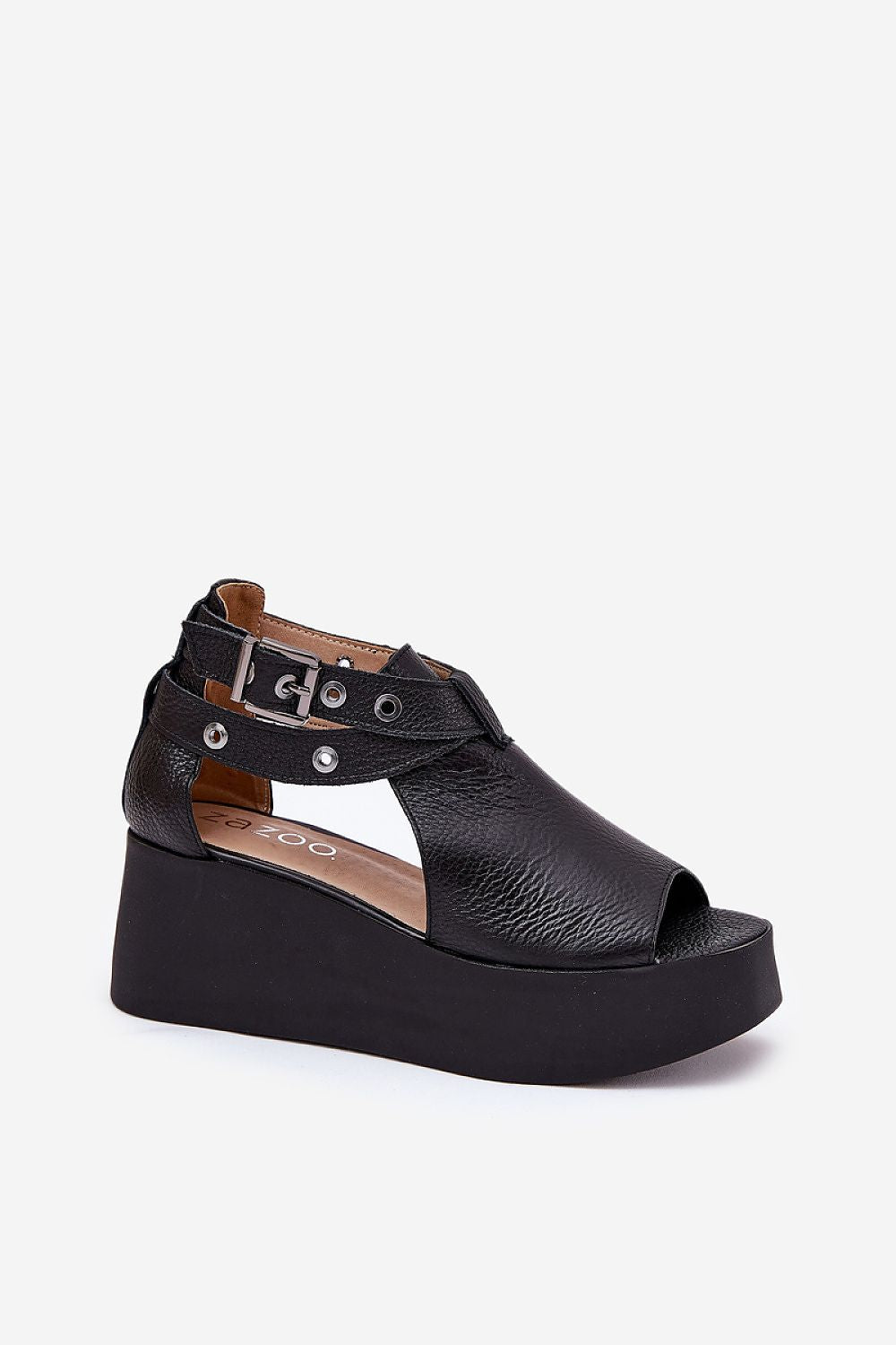  Buskin model 211948 Step in style 