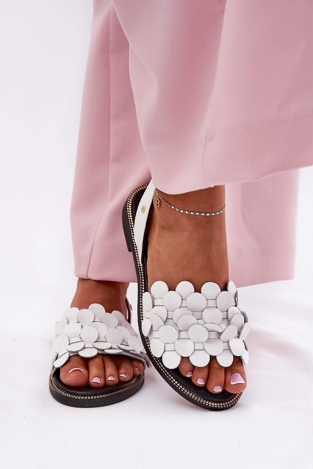  Sandals model 212122 Step in style 