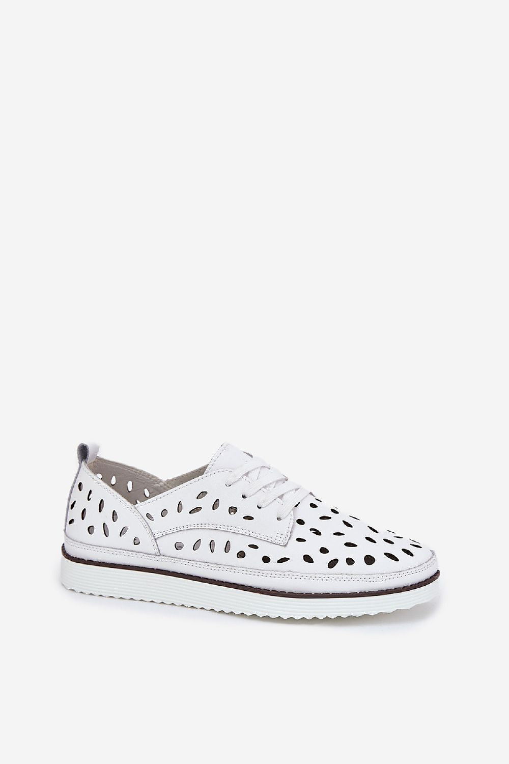  Low Shoes model 212565 Step in style 