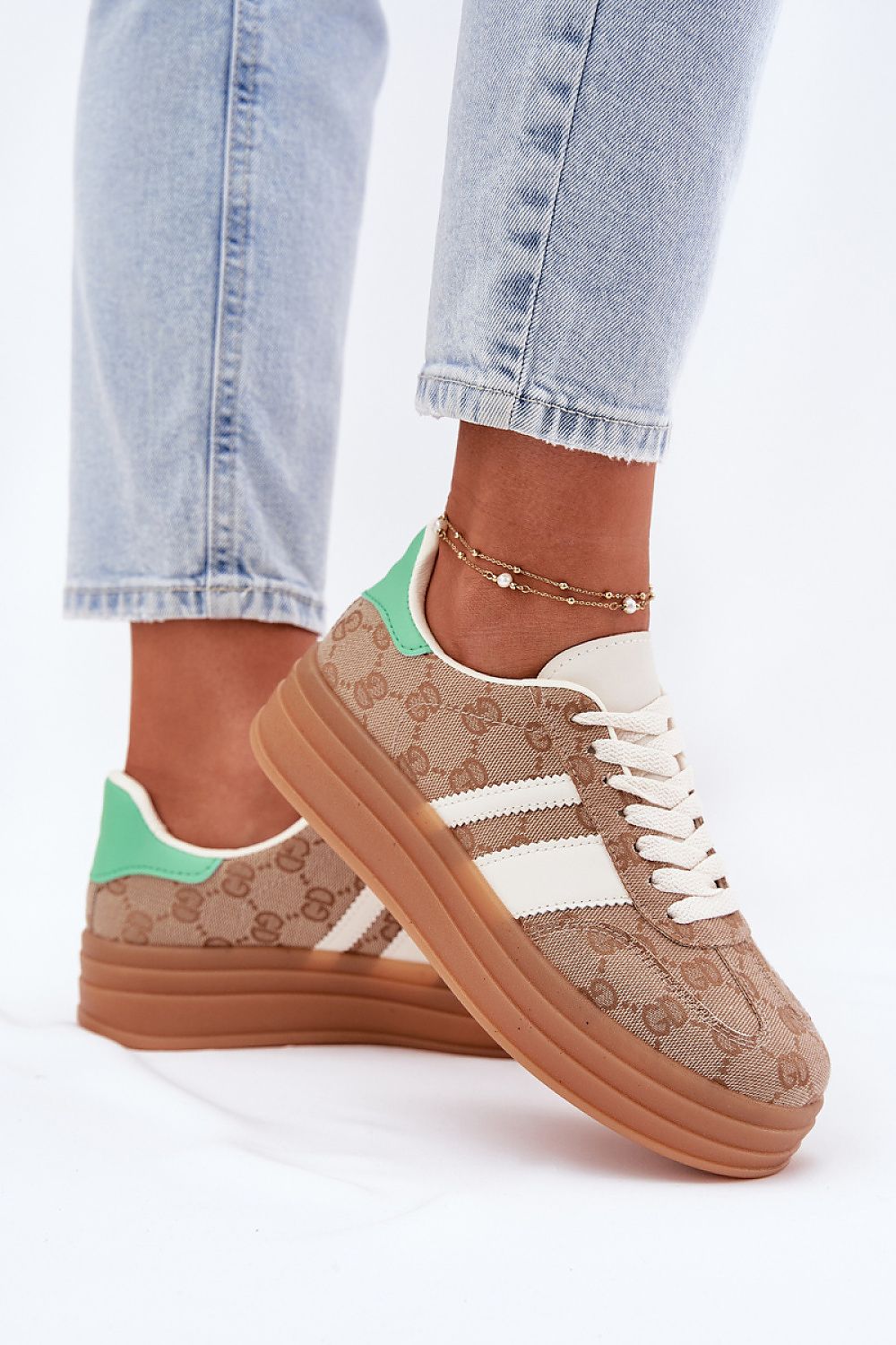  Sport Shoes model 212922 Step in style 