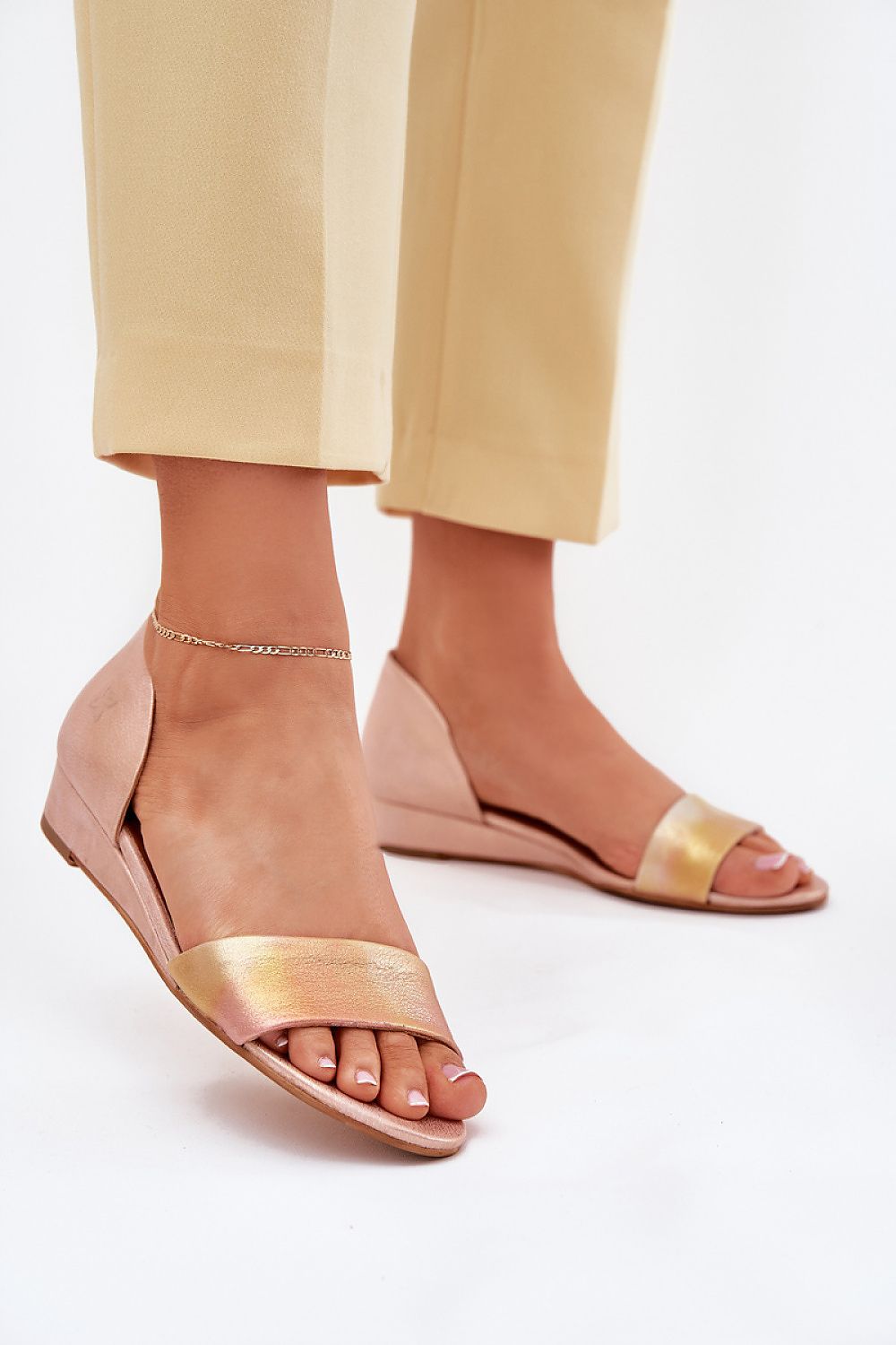  Sandals model 214700 Step in style 