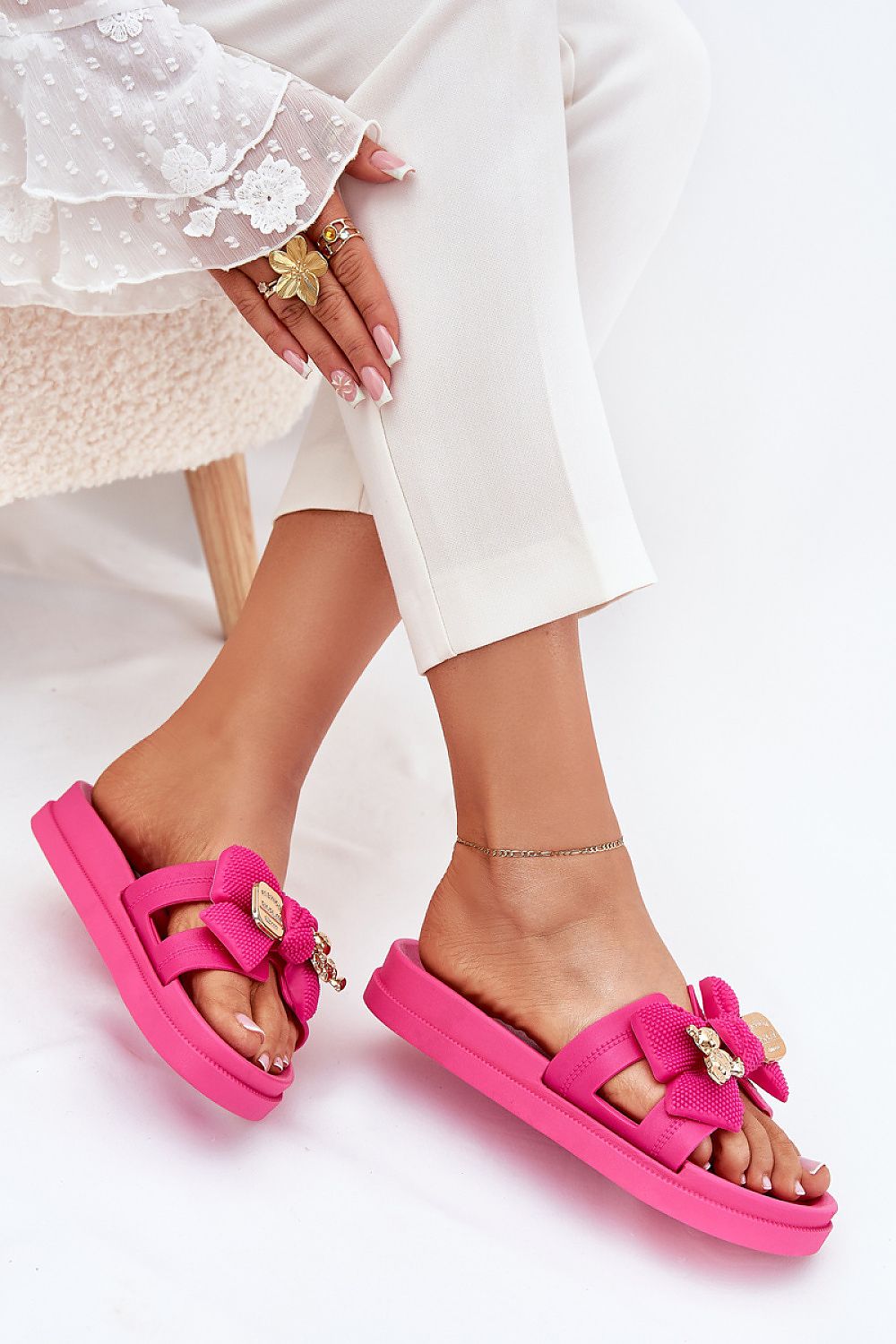  Flip-flops model 215058 Step in style 