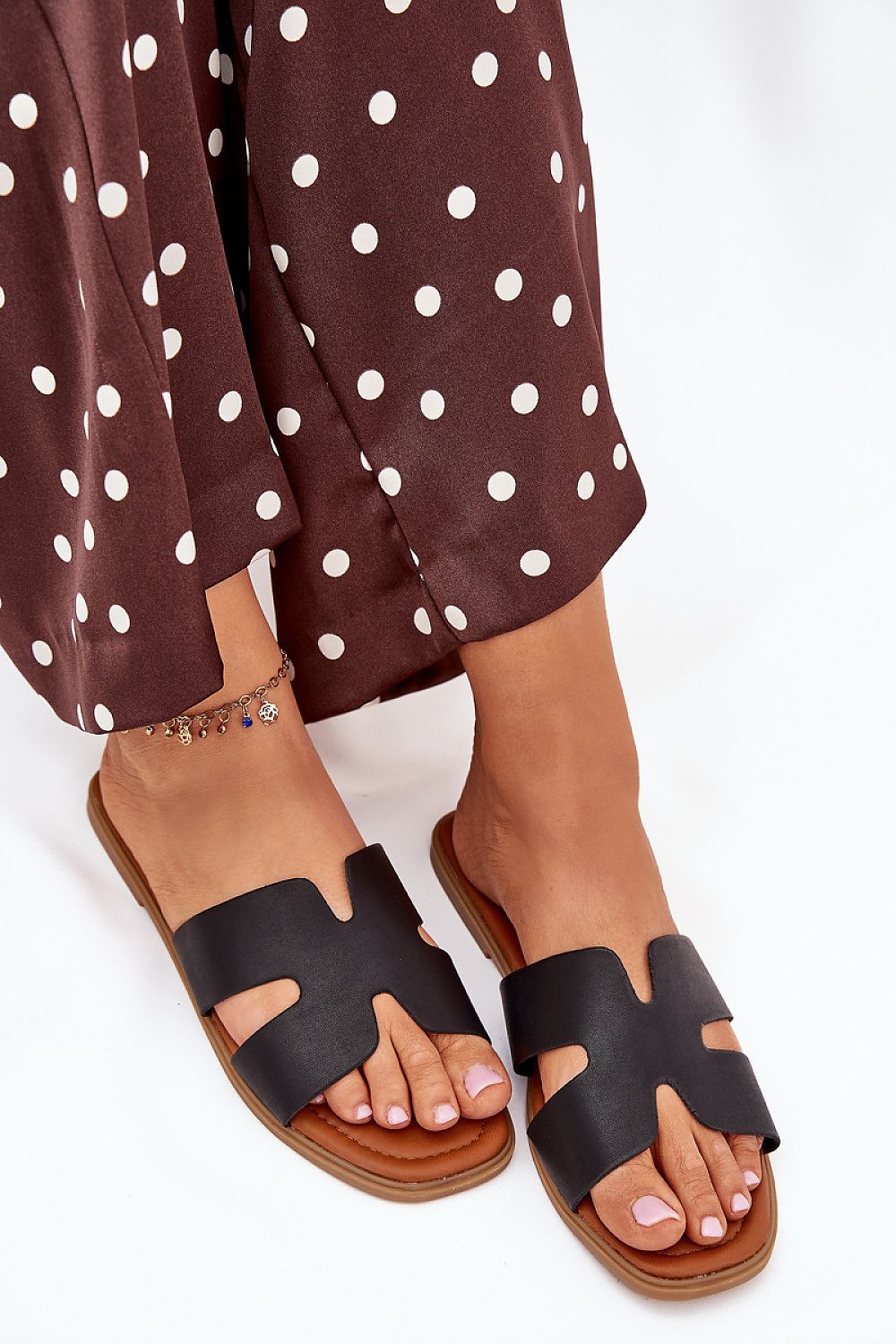  Flip-flops model 216117 Step in style 