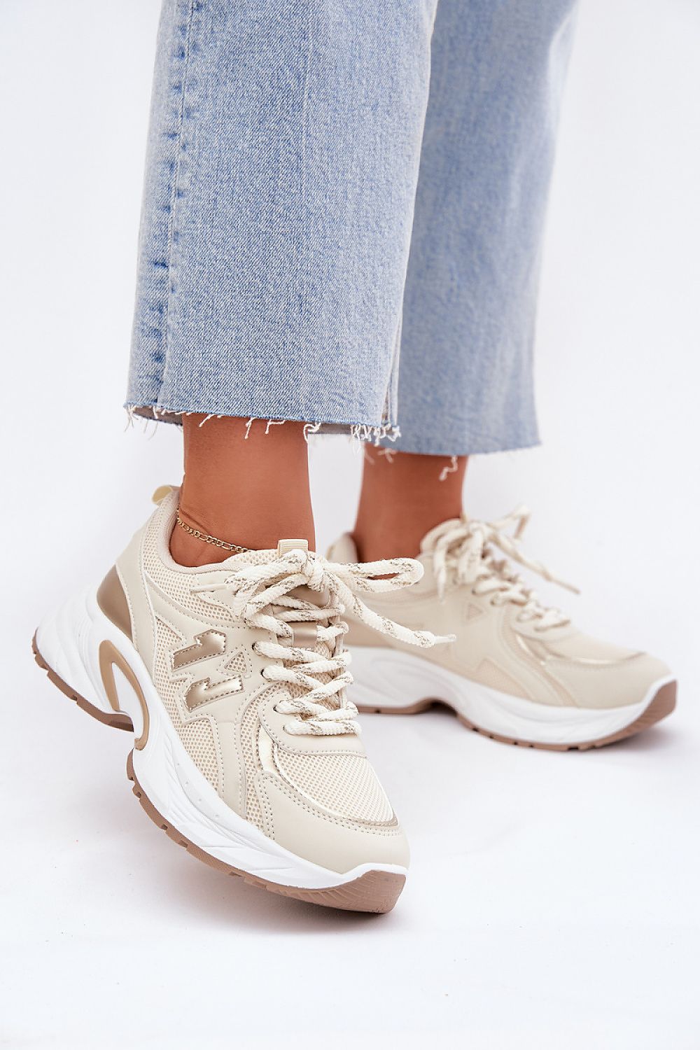 Sport Shoes model 216448 Step in style 