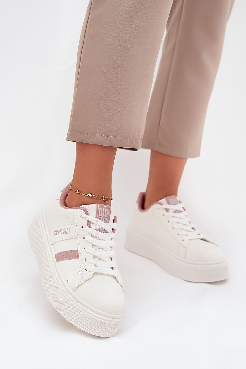  Sport Shoes model 216471 Step in style 