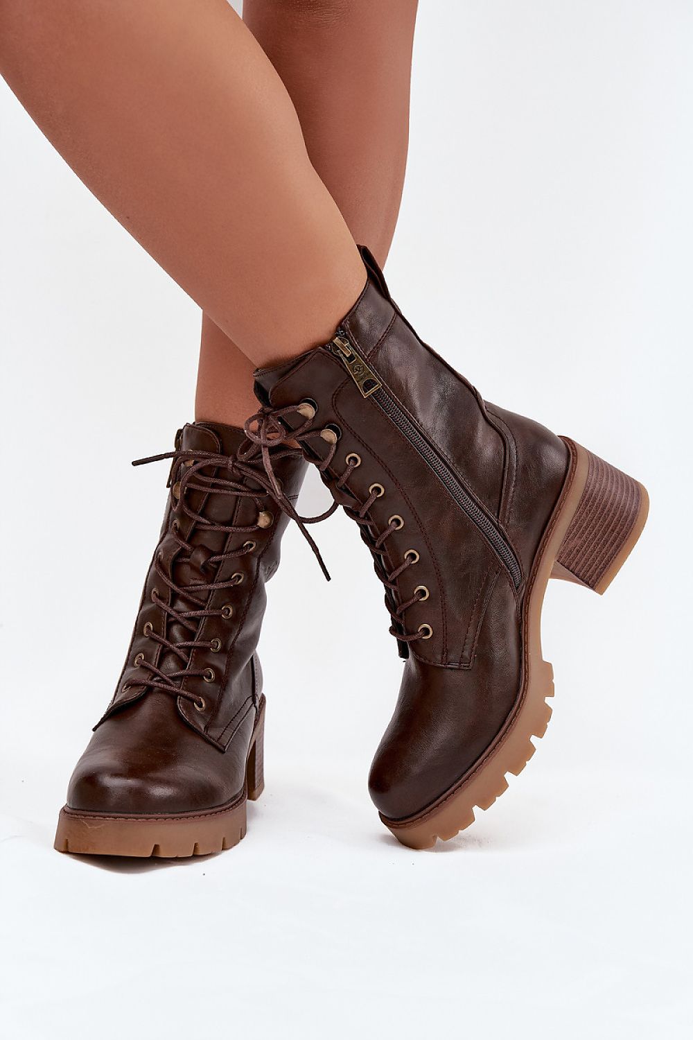  Bootie model 216828 Step in style 