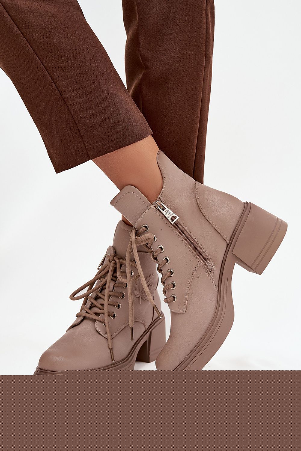  Boots model 219255 Step in style 