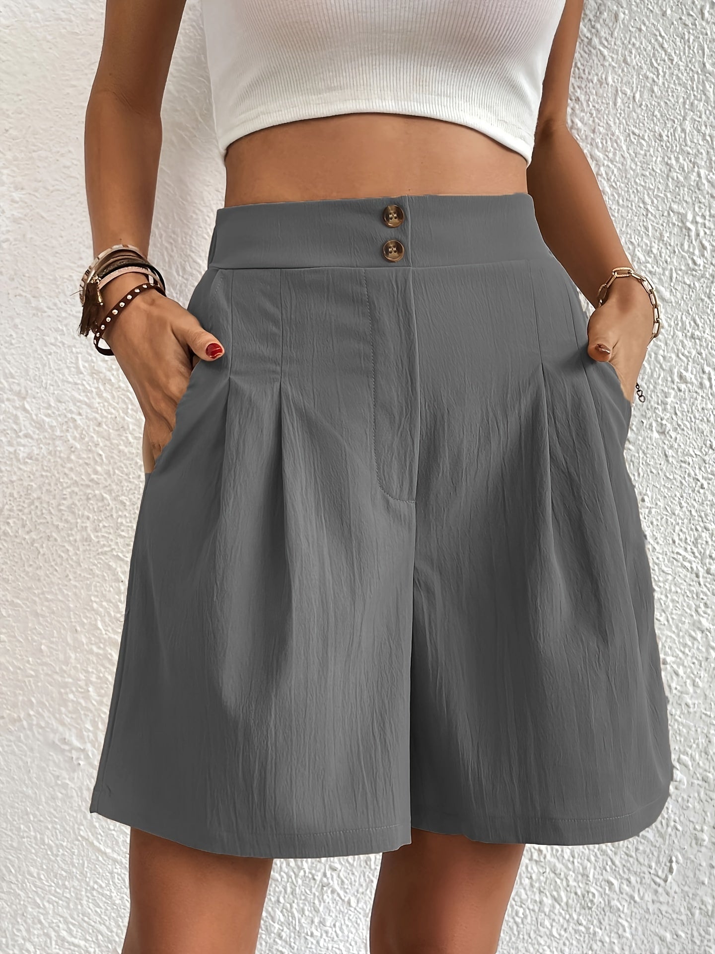 Solid-Colour High-Waist Shorts