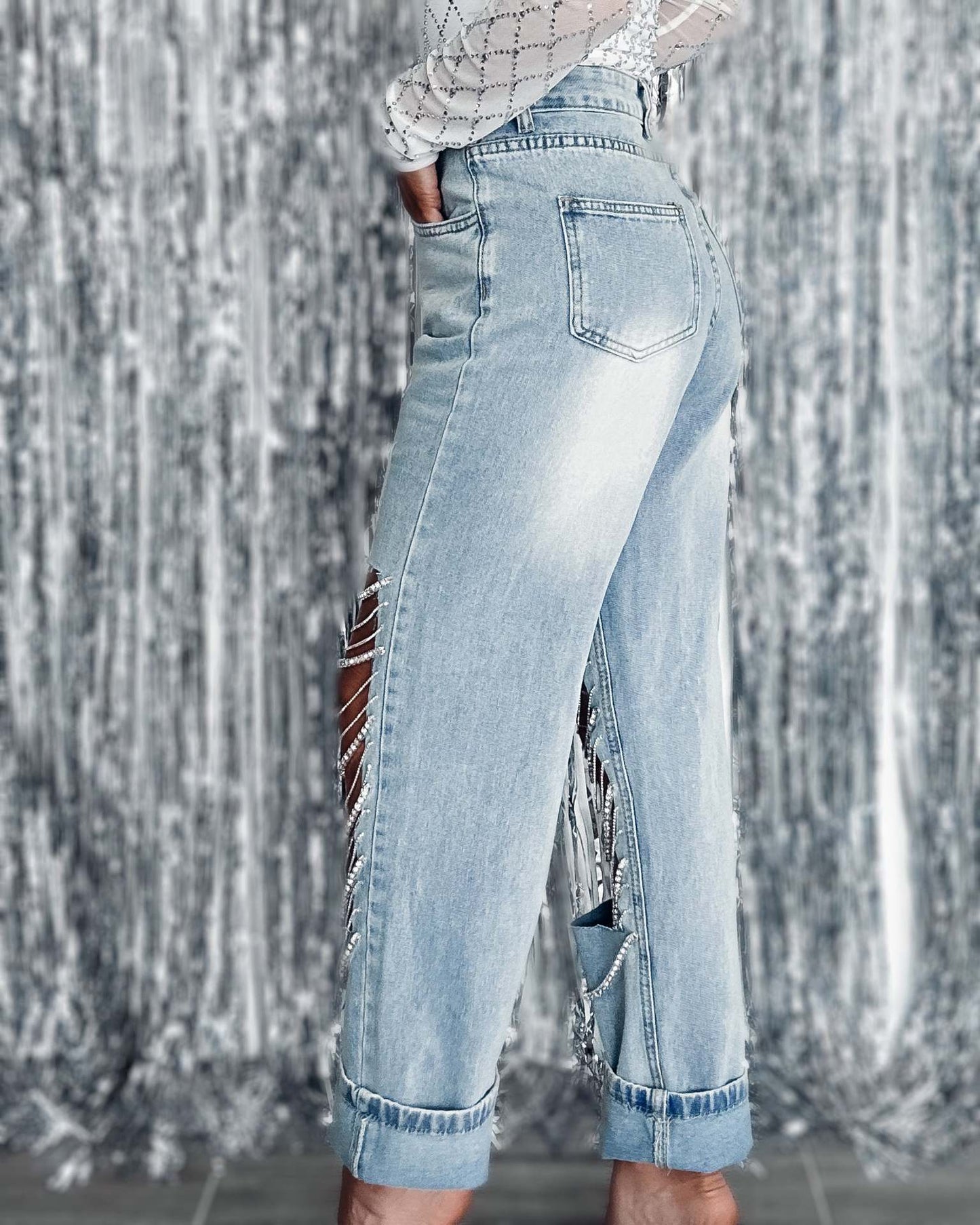 Women's Straight-Leg Ripped Jeans