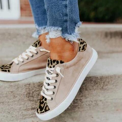 Lace-Up Leopard Print Canvas Shoes