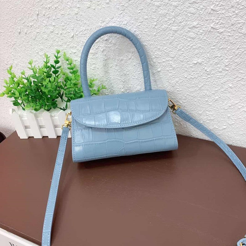 Fashionable Small Leather Handbag For Women