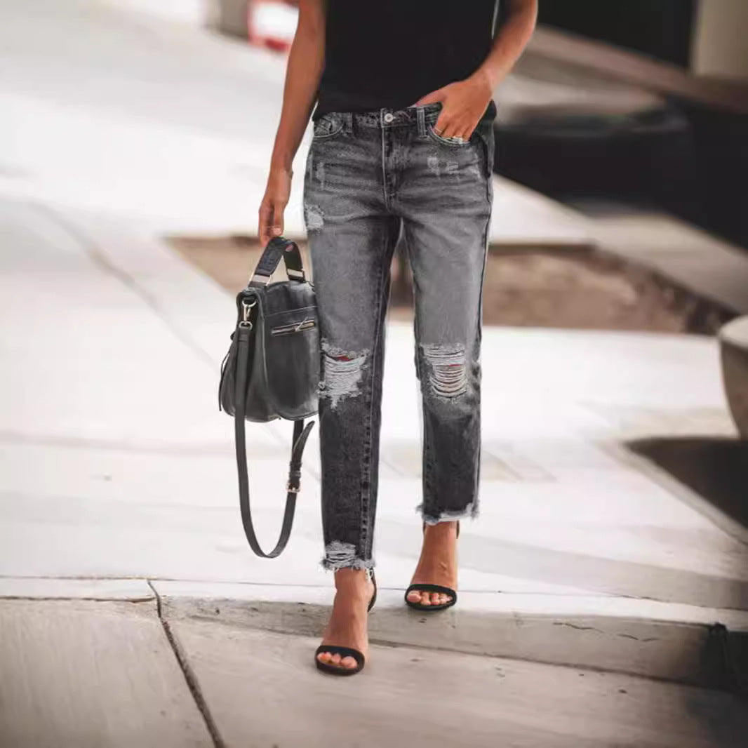 Women's Ripped Non-Elastic Retro Fashion Jeans