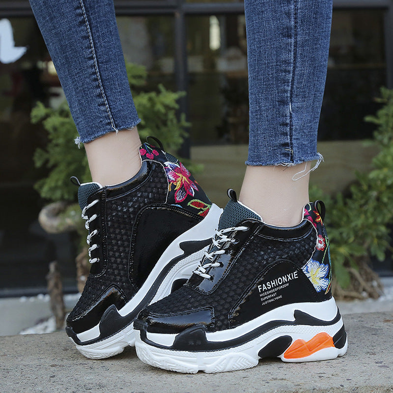 Graffiti Thick-Sole Mesh Sneakers For Women