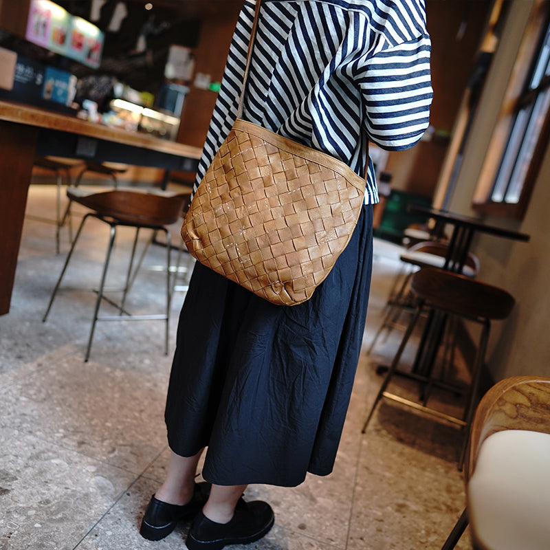 First-Layer Cowhide Elegant Retro Luxury Handbag For Women