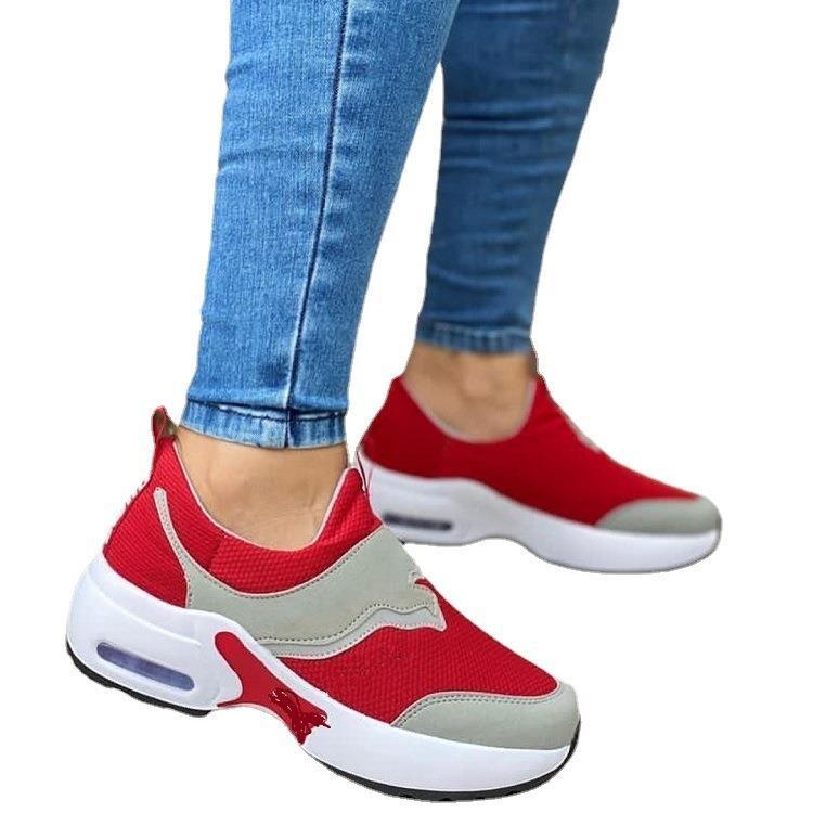 Muffin-Heel Sports Shoes For Women