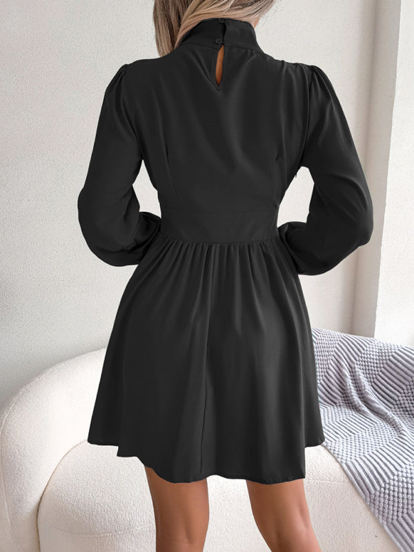Women's sexy hollowed out waist and large swing dress