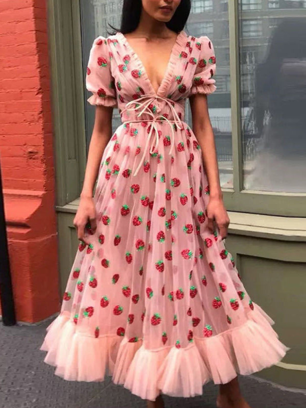 French-Style Strawberry Pleated Long Dress