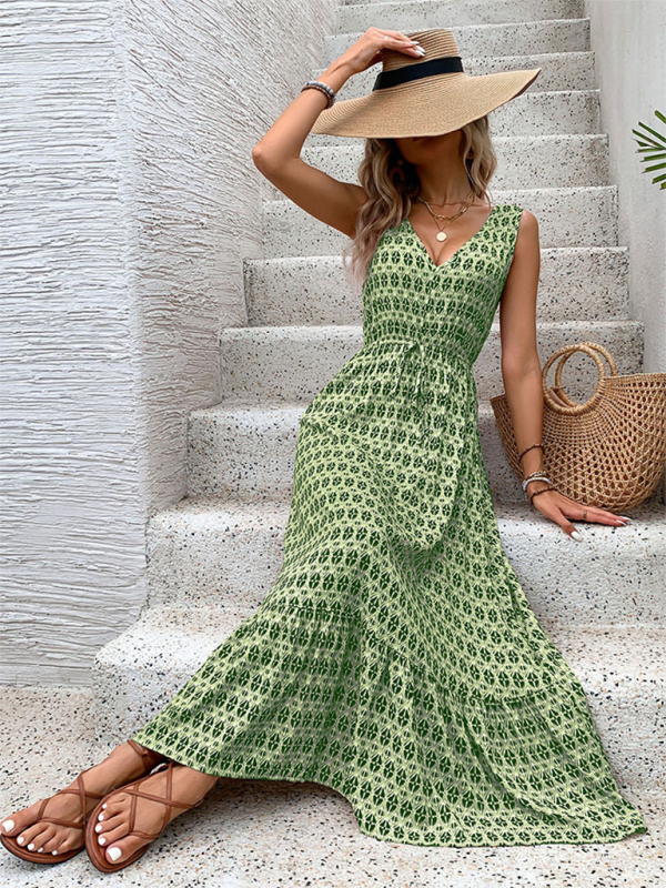 Holiday-Style Diamond Print Sleeveless Dress