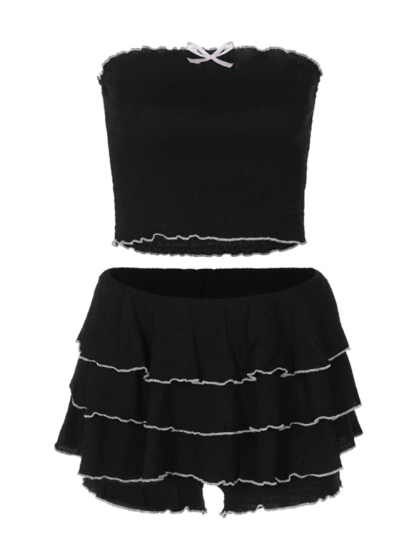 Tube-Top Pleated Cake Skirt Outfit